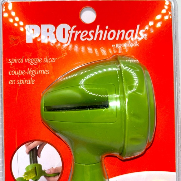 Profreshionals Spiral Veggie Slicer - Picture 4 of 7